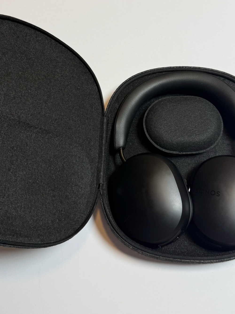Sonos Ace Wireless Over-Ear Noise-Canceling Headphones Black USB-C Charging